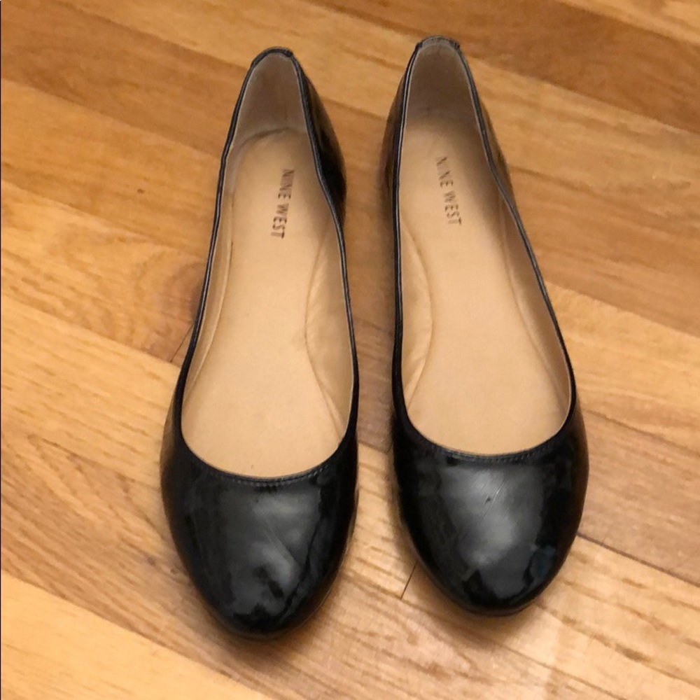 Black patent leather flats